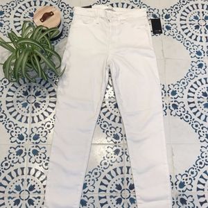 Never used, size 27 white jeans.